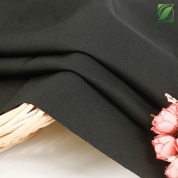 Nguồn gốc và sự kết hợp hoàn hảo: Cotton + Polyester