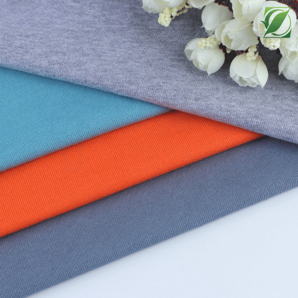 Đặc điểm chung của vải may áo hoodie